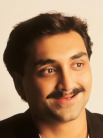 Aditya Chopra عکس و بیوگرافی Aditya Chopra